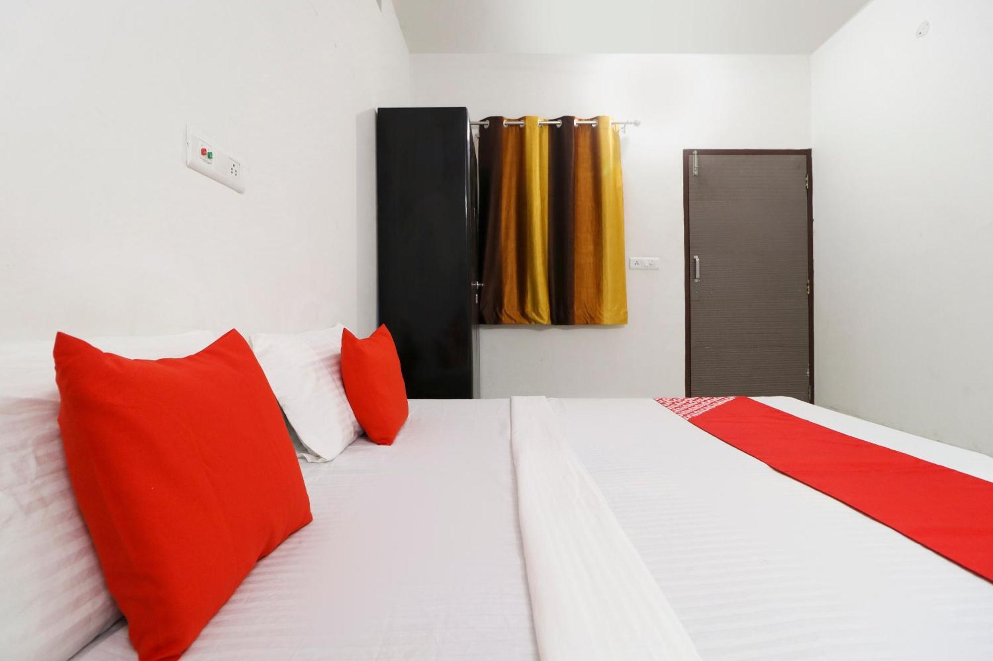 OYO 66509 Hotel Sky Garden Ludhiana Exterior foto