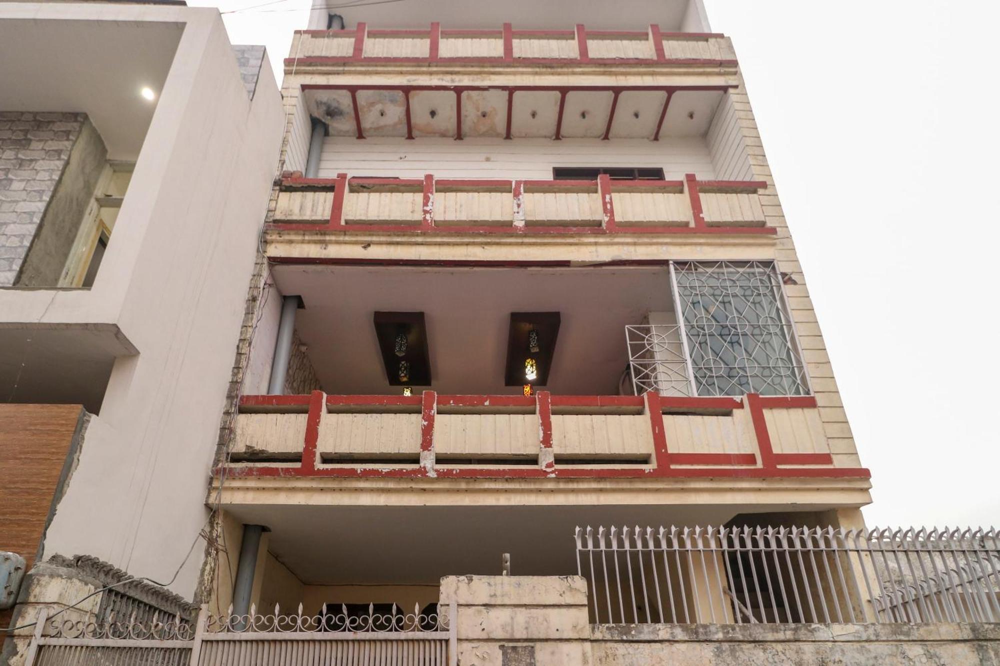 OYO 66509 Hotel Sky Garden Ludhiana Exterior foto